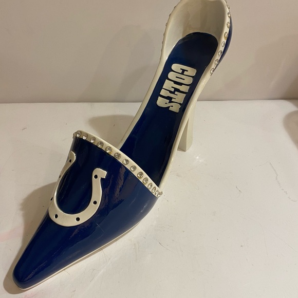 Ceramic Colts Team Shoe Wine Holder (KA) - Picture 4 of 14